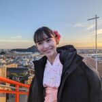 Hiroe Igeta Instagram - NHK夜ドラ VRおじさんの初恋 遂に今夜から最終週が始まります。 思い出の夏祭りのオフショット🐰 もうすでに寂しいです、 @nhk_yorudora