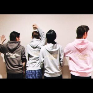 Hiroki Nanami Instagram - ☆
御園座の楽屋は、きたさん、翔ちゃん、あいちゃんの4人。きたさんとあいちゃんのトークにずっと笑ってました^_^
.
皆さんとの思い出写真載せるよ📷
すごい方々ばかりで、、写真撮り逃した人たくさんいます。心のカメラにおさめました😊✨
名古屋めし堪能したよ📸
.
#緒月遠麻 さん　
#彩凪翔 ちゃん　
#愛月ひかる ちゃん　
.
#七生眞希 ちゃん
#晴音アキ ちゃん
.
#蓮城まこと 同期^_^
#沙月愛奈　同期^_^
.
#星奈優里 さん　
最後は✨
#和央ようか さん