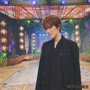 Hiroki Nanami Instagram - ☆
テレビ東京「歌のサンセット」で「Giovanni」を歌ったよ。久々の歌番組収録は、ドキドキした^_^TVerで見れるから、後で見れる時に見てね！！
.
#歌のサンセット
#テレビ東京
#DAYLIGHT
#Giovanni
#七海ひろき