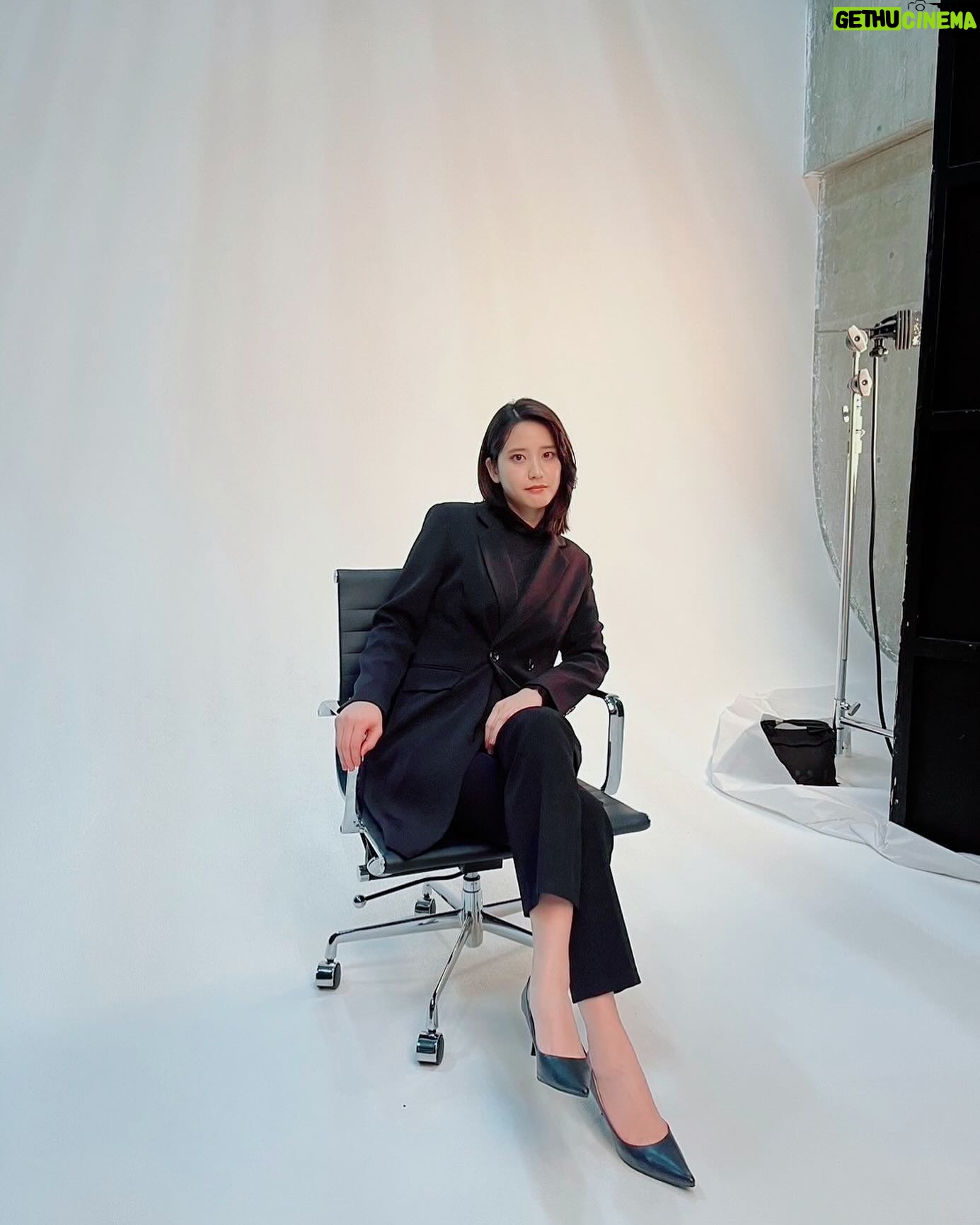 Hirona Yamazaki Instagram - @drama9_onsha #御社の乱れ正します! 第二話もご視聴ありがとうございました。 無事にミッションクリアしました。 来週からのエピソードもお楽しみに…! お見逃しの方はTver,Netflix,U-NEXTで☺️ #BSTBS