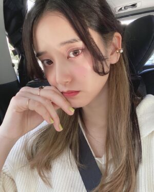 Hirona Yamazaki Instagram - 🙋‍♀️
インナーカラーちゃん
とお別れしたから
記録として沢山載せようと思ったら
そんなに写真なかった🥺
期間限定楽しかったな✨