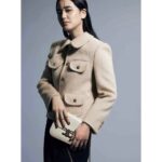 Hirona Yamazaki Instagram - . @classy_mag_insta @celine @loewe @maisonvalentino photo: @akaomasanori hair& make up: @mifune2014 styling: @ayamiyoshi
