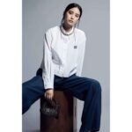 Hirona Yamazaki Instagram - . @classy_mag_insta @ysl @prada @miumiu photo: @akaomasanori hair& make up: @mifune2014 styling: @ayamiyoshi
