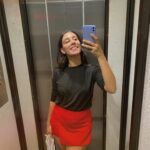 Hivda Zizan Alp Instagram - Yakut pulları mı???