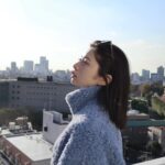 Hiyori Sakurada Instagram – ふわふわで色味も可愛い…☁️今年の冬もタトラスにお世話になります🦋

#BOAフリース #TATRAS  #タトラス
#PR