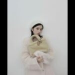 Hiyori Sakurada Instagram – みてみて、ふわもこで可愛いでしょ☺️

#CoachJapan
#CoachNY
#コーチバッグ
@coach_japan
@coach
