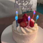 Hiyori Sakurada Instagram – 21歳になりました🌨️

今年も沢山の方々に祝ってもらいまして…幸せ者だ…。
これからも応援してね☁️