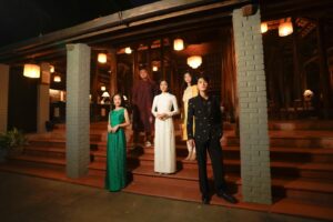 Hoàng Hà Instagram - Hoàng Hà đã ở đâu khi đi Cine Tour tại Huế 📍

Pilgrimage Village Boutique Resort & Spa chính là đơn vị đã hỗ trợ và tiếp đón nồng nhiệt Hà và ekip phim. Khi đến đây, Hà có cơ hội trải nghiệm không khí trong lành tại resort cũng như được nghỉ ngơi sau chuyến đi dài. 🛀

Chân thành cảm ơn chị Lam (General Manager) và các nhân viên resort đã đón tiếp ekip siêu nhiệt tình luôn nhaaa. Yêu thương thiệt nhiều 💞💕💌

---------
Like fanpage chính thức của Hoàng Hà để cập nhập tin tức mới nhất của mình nhaaa 🥰
#PhimEmVaTrinh #Cinetour #PhanGiaNhatLinh #Galaxystudio #GalaxyPlay #TrinhCongSon #DaoAnh #nhacTrinh #HoangHaActress