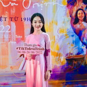 Hoàng Hà Instagram - HOÀNG HÀ 🌷 DAO ÁNH 🌻
PREMIERE PHIM EM VÀ TRỊNH x TRỊNH CÔNG SƠN ✨✨

- - - - -
Thank You for making me look beautiful,

👗 Gấm Vóc
💄 Trịnh Thái Hiền 
💍 Shimmer
📸 Đàm Gia Bảo