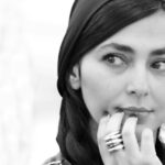 Hoda Zeinolabedin Instagram - با همان نگاهي كه ميبيني، نگريسته مي شوي…✨✌🏻