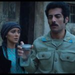 Hoda Zeinolabedin Instagram - «زالاوایی‌ها میگن جن از آهن می‌ترسه» آنونس «زالاوا» منتشر شد . آنونس فیلم سینمایی «زالاوا» به کارگردانی ارسلان امیری و تهیه‌کنندگی سمیرا و روح‌الله برادری، رونمایی شد. این آنونس را میثم میرزائی ساخته است. این فیلم سینمایی که پخش آن را خانه فیلم بر عهده دارد، از فردا هشتم تیرماه در سراسر کشور روی پرده می‌رود. همچنین اولین اکران مردمی «زالاوا» با حضور نوید پورفرج، پوریا رحیمی‌سام، هدی زین‌العابدین، باسط رضایی، مهسا حجازی، شاهو رستمی و عوامل این فیلم سینمایی؛ با همراهی هوتن شکیبا در سانس‌های ۱۸ و ۲۰ روز هشتم تیرماه در پردیس چارسو برگزاری می‌شود. علاقمندان می‌توانند با مراجعه به سامانه‌‌های بلیت فروشی نسبت به تهیه بلیت «زالاوا» اقدام کنند. . ‏@khanehfilm.official ‏@toubafilms ‏@arsalanamiri_ ‏@samirabaradari @meysammirzaee . #زالاوا