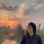 Hoda Zeinolabedin Instagram - در همه چيز زيبا باش؛ دوستي ات، عشقت، اخلاقت، رفتارت. حتي در دوري زيبا باش.🥰