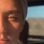 Hoda Zeinolabedin Instagram - هر آنچه درون توست زيباست؛ حتي تلاش هاي نا موفقت براي پنهان كردن غم هايت.✌🏻