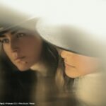Hoda Zeinolabedin Instagram - درون آینۀ روبه‌رو چه می‌بینی؟ تو ترجمان جهانی بگو چه می‌بینی تویی برابر تو ـ چشم در برابر چشم ـ در آن دو چشم پر از گفت‌وگو چه می‌بینی؟ #حسين_منزوى 📸 @keyvanfard 🙏🏻✨