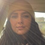 Hoda Zeinolabedin Instagram - در زندگي سختي هايي رو تحمل كردم كه پيش از واقعه گمان نداشتم كه بتوانم، حتي بعدها باور نكردم كه در آن ماجرا تاب آوردم، انسان خودش را نمي شناسد ، خصوصا قدرت هايش را. 👌🏼