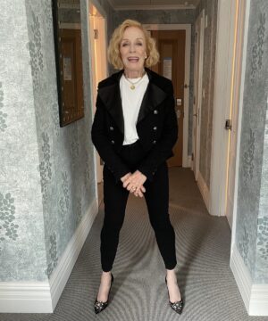 Holland Taylor Instagram - Why, yes- that is CHANEL @chanelofficial I wore to COLBERT @colbertlateshow - and yes, indeed, @karlawelchstylist had everything to do with it. 
Nothing too good for @Stephenathome