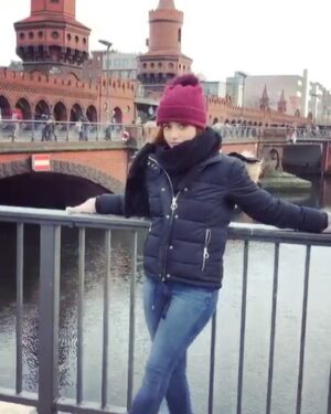 Holly Earl Instagram - Happy New Year from Berlin!! 🎆🎇🎆