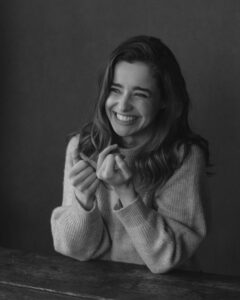 Holly Earl Top 100 Instagram Photos and Posts