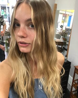Holly Horne Instagram - Post salon vs Post apocalyptic London. Thank you @harryrjohnson for the perfect cut at @root_london. No help from record breaking heat. #firstworldproblems