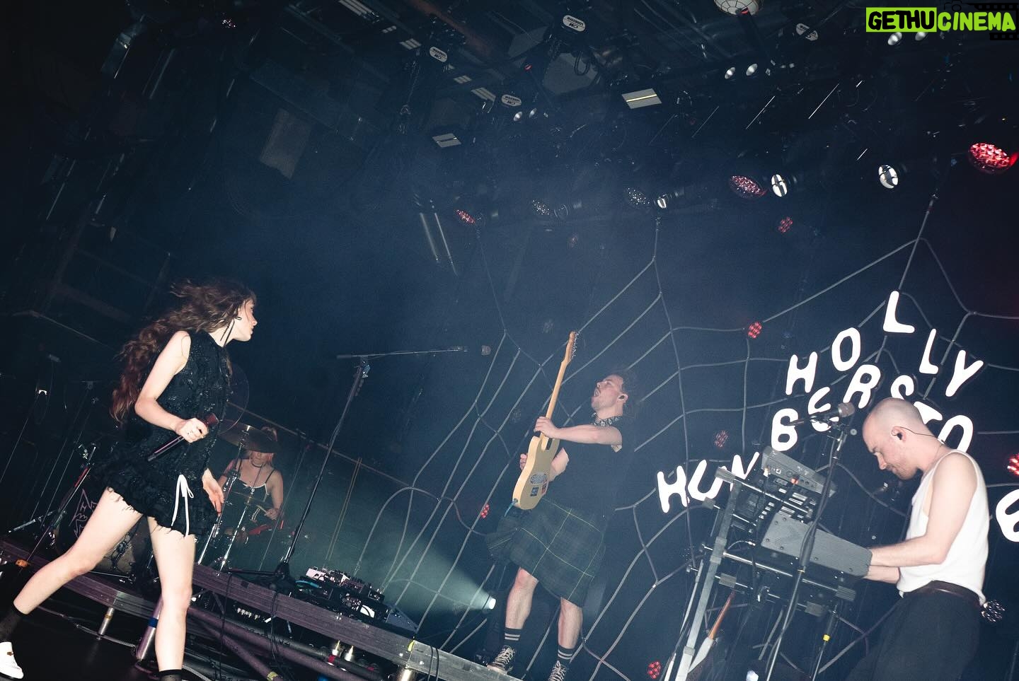 Holly Humberstone Instagram - NYC night 2 ππΈοΈπ€ I luv u. Thank u for the best time xxxxx
