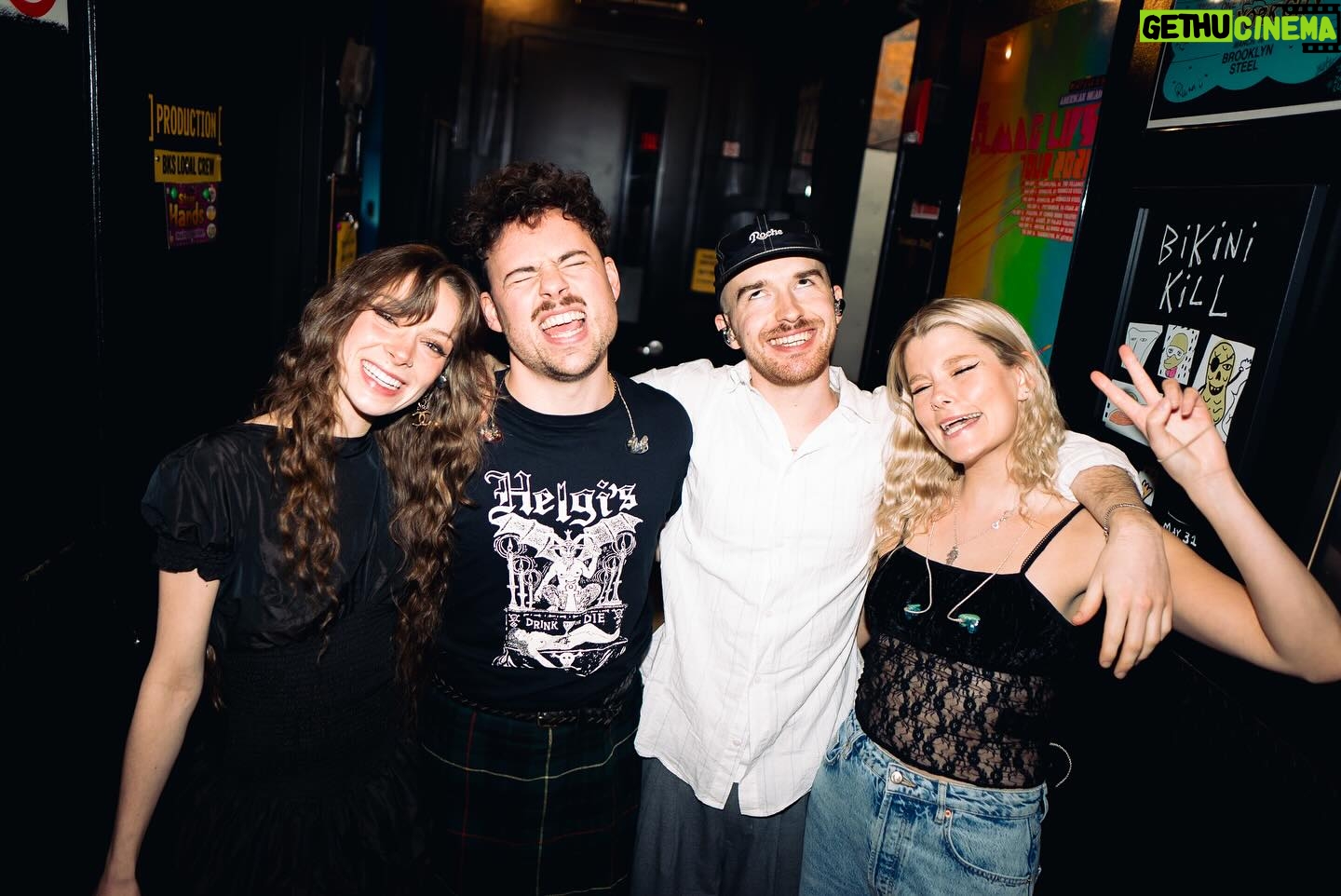Holly Humberstone Instagram - NYC night 1 🕸️🔓❤️🔥 couldn’t dream this shit up !!!! Night 2 tonight let’s go xxxxxxx