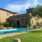 Holly Mae Brood Instagram - Casa di beau Italy 🍝🇮🇹🍷🍇 vanavond 20.30 @rtl met de papa’s op stap. (Of teddybeer @sinancan77 en lieve @beauvaned ) Dank voor de liefde en fijne gesprekken. X