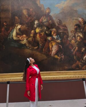 Honey Robinson Instagram - i louvre you
#explore #exploremore #louvremuseum #museum #paris