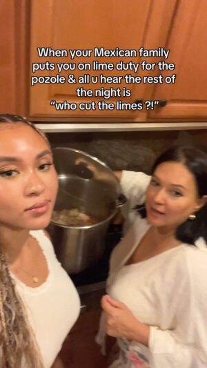 Honey Robinson Instagram - Mincing a lime is crazy 

#mexican #pozole #reelsinstagram #reels #blaxican #spanish #explore