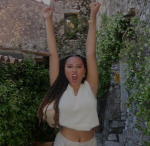 Honey Robinson Instagram - europe diaries 🌱