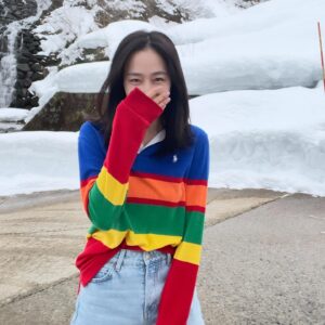 Hong Soo-hyun Instagram - 겨울끝 🫠