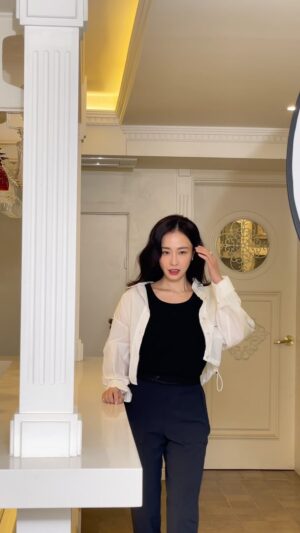 Hong Soo-hyun Instagram - #CHATELAINE