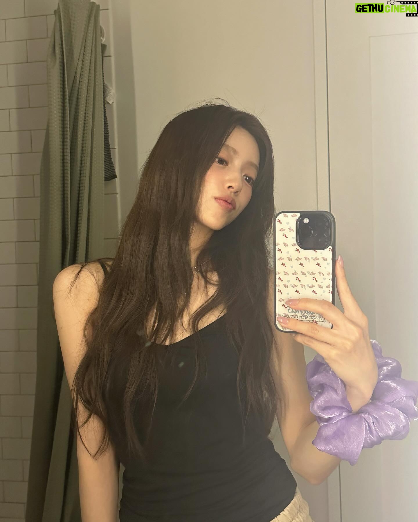 Hong Ji-yoon Instagram - ՞ ̥_ ̫ _ ̥՞♡ 📍뉴욕뉴욕