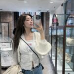 Hong Ji-yoon Instagram - Nyc 라이뿌 하나. 도버스트릿마켓에서 나가는법 까먹음 ;;