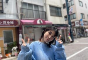 Honoka Matsumoto Instagram - .
「ミワさんなりすます」第5話
ご覧いただきありがとうございました！

明日はindigo la Endさんの最新アルバム『哀愁演劇』がいよいよ発売です！
松本がジャケット&「忘れっぽいんだ」のMVに出演しております。ぜひ！

#松本穂香 
#ミワさんなりすます 
#indigolaend 
#哀愁演劇 
#忘れっぽいんだ