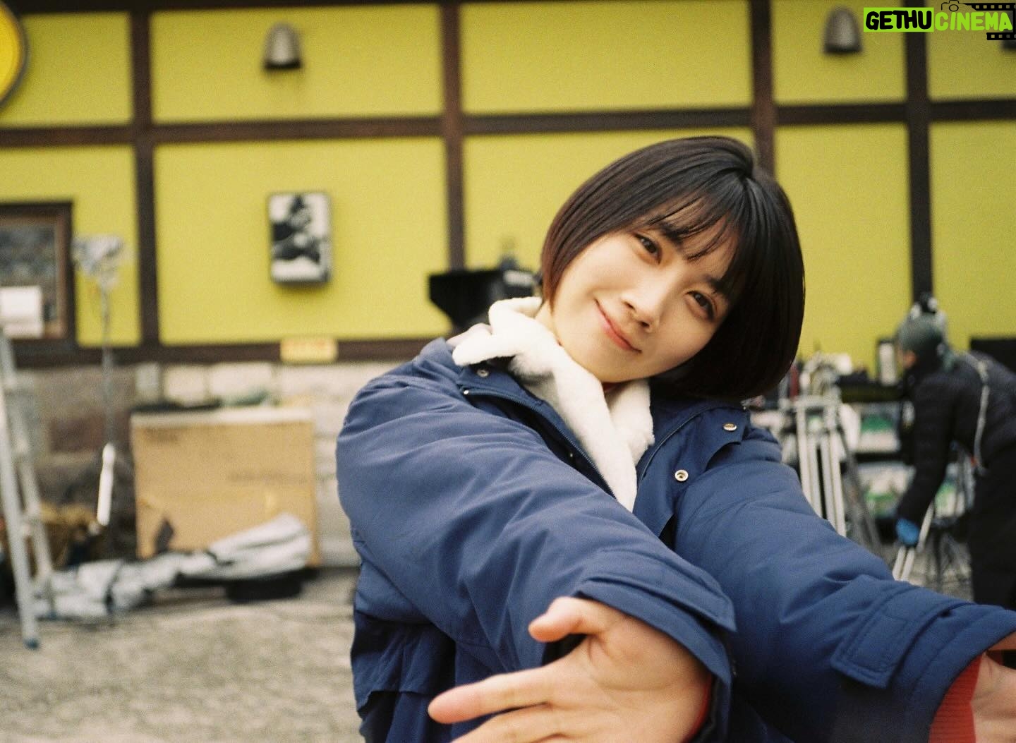 Honoka Matsumoto - 8.9K Likes - .
テレ東開局60周年連続ドラマ「95」
本日からスタートです💨
3404434112724454
#95
#キュウゴー
#キュウゴーと読みます
#松本穂香
#オフショットだいたいこのポーズしてる
#困ったらこれしときゃいいと思ってる