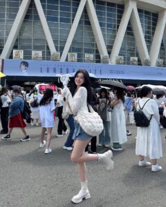 Actress Hsin-Ling Chi HD Instagram Photos and Wallpapers May 2024