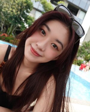 Hsin-Ling Chi Instagram - 小假期⛱️