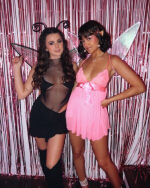 Hunter Deno Instagram - Happy Halloween from me and my favorite people 🦋
