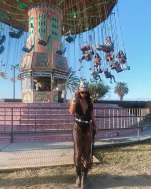 Hunter Deno Instagram - Day 2. 
@revolve festival ✔️
@labrinth turning my whole weekend around ✔️
@neoncarnival ✔️ 

All with my faves 🫶🏻❤️