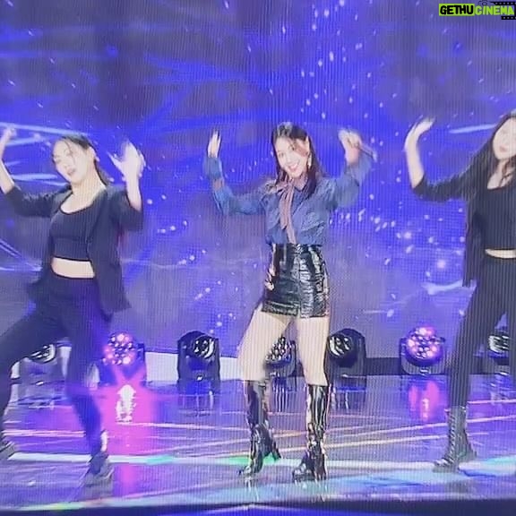 Hwang In-sun - 3 Likes - 찬란했던 하루 💙💜
SBS fill 더트롯쇼!
니가말해봐 영상 올라왔어요 :)
좋아요 🙋♀️ 많은 댓글 부탁드려요 🙏
#니가말해봐
#가수황인선
#트로트
#sbs더트롯쇼