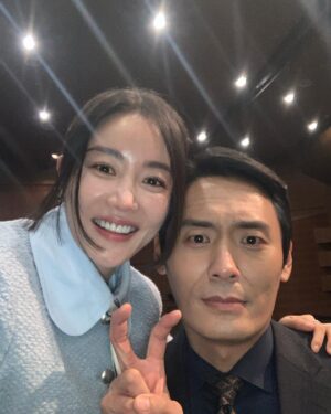 Hwang Woo-seul-hye Instagram - 마지막날 아쉬움과 사랑가득요 ~~ 감사합니다 😭 ❤️🙏