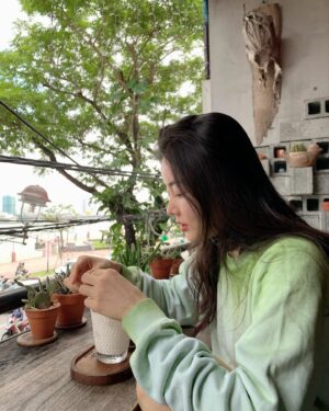 Hwang Woo-seul-hye Instagram - 코코넛 커피❤️