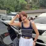 Hwang Bo-ra Instagram - 프랑스 니스고 뭐시고 느무 뜨그브서 죽을뻔했디만 최고의 추억을 선물해준 나래야 고맙구 사랑해 엠제뜨꺼 따라한다고 모래만 한시간을 팠네 손톱낑김주의와 폰에 모래 드들어감요 나혼산은 찐이었다 ^^