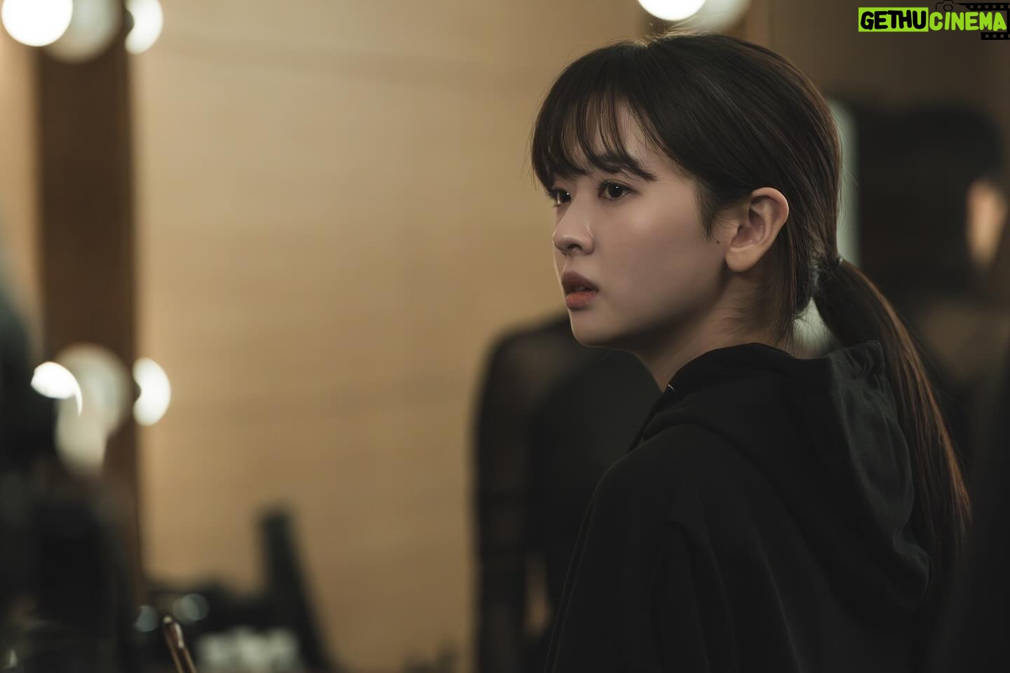 Hwang Bo-reum-byeol Instagram - 잘 가, 루나