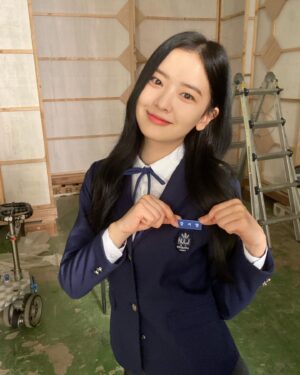 Hwang Bo-reum-byeol Instagram - 드디어 오늘 밤 9시 30분
KBS2TV #학교2021 첫 방송!!!
많관부많사부💙😆