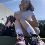 Hwang Seung-eon Instagram - 💝👟🎀🎨🌞🧚🏼‍♀️ #groundhogday with @fila_korea 💝 #AD#휠라 #운동화 #인터런 #휠라인터런