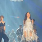 Hyojin Choi Instagram - @umaizing 💕 존경하는 정화언니의 콘서트 마지막날 Dreamer 무대에 함께했습니다 서울상경한지 1년되던해 저에겐 꿈같은 기회가 되었던 언니의10집 무대를 30대가 되어 다시함께 할수 있어서 굉장히 뜻깊었어요✨같이 눈마주치며 춤추는 날이 다시 오다니요… 그때나 지금이나 여전히 멋지고 인간적인 나의퀸 나의뮤즈 나의 롤모델 엄정화언니 , 아무것도 모르던 저를 예뻐해주시고 믿어주셔서 감사했습니다 그 감사한마음을 너무 늦게 무대로 보답했습니다 죄송하고 사랑해요 🫶🏼 언니가 보여주신 모범된 모습 그대로 잘 보고 배워 멋지게 지금처럼 성장할게요 #loveyou #myqueen ✨