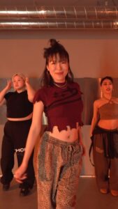 Hyojin Choi Instagram - @omg_dance_studio #tyla #art 🔥 스근하게 한번