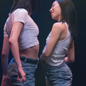Hyojin Choi Instagram - @liakimhappy ✨
원밀리언 팬콘서트 다녀왔습니다
저에겐 감회가 새로웠던 라라라치무대,
@yoojunglee11 이와 함께한 폭스무대까지
정말 행복했어요! 초대해주셔서 감사합니다 💗
예쁜사진도 너무너무 감사해요🙌
모두들 행복하세요 !