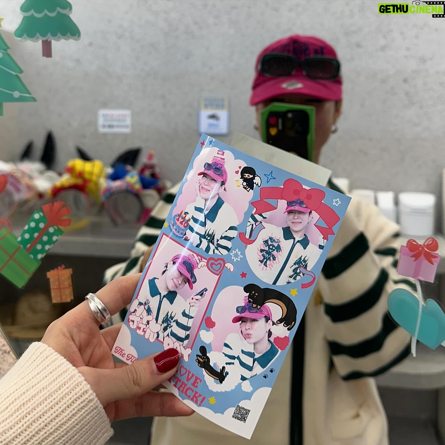 Hyojin Choi Instagram - π0120π νΉλ³ν μμΌ λ³΄λ΄κ² ν΄μ£Όμ
μ λ§μ λΆλ€κ» κ°μ¬λ립λλ€ β¨